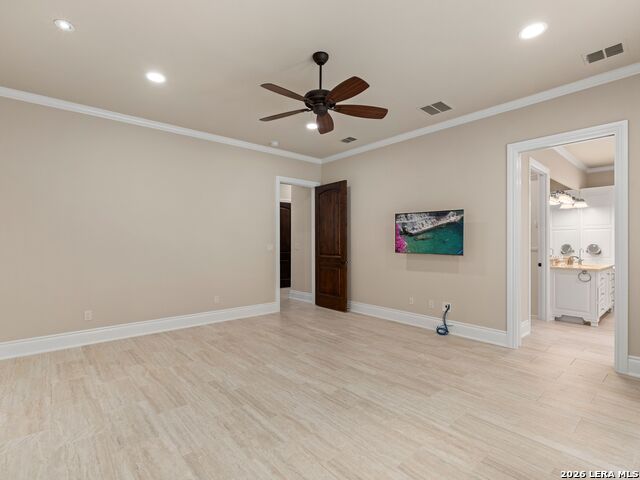 8 Winged Foot Property Photo 37