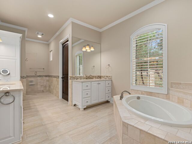 8 Winged Foot Property Photo 38