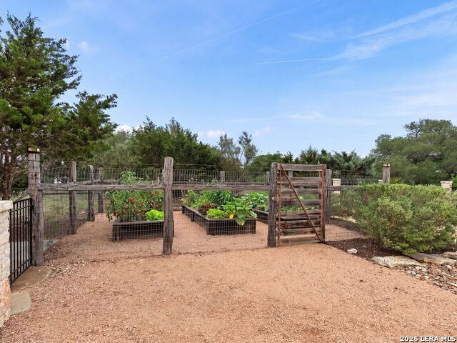 8 Winged Foot Property Photo 69