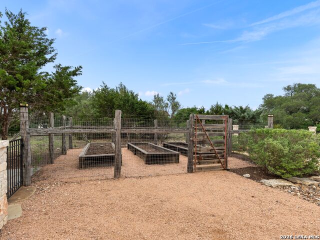 8 Winged Foot Property Photo 72