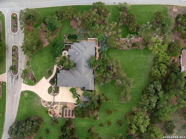 8 Winged Foot Property Photo 76