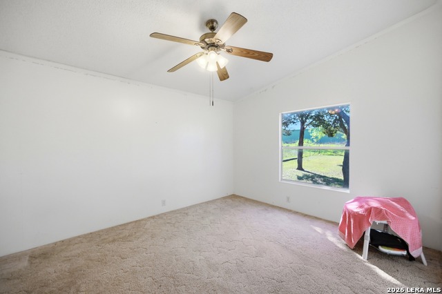 1534 S Us Highway 281 Property Photo 23