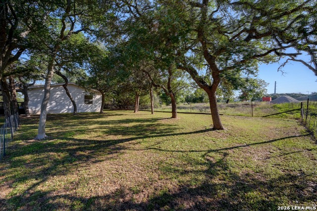 1534 S Us Highway 281 Property Photo 33