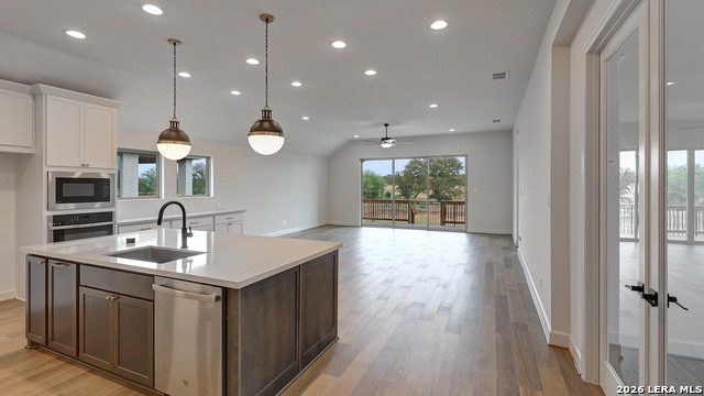 208 Mountain Oak Property Photo 9