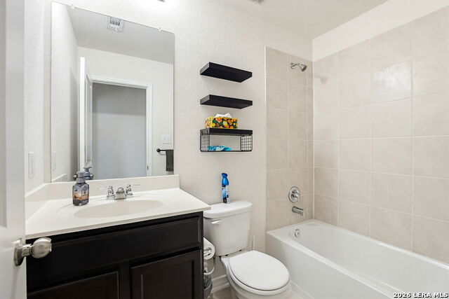 9916 Bratten Rise Property Photo 16