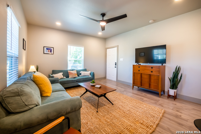 1123 S Olive Property Photo 6
