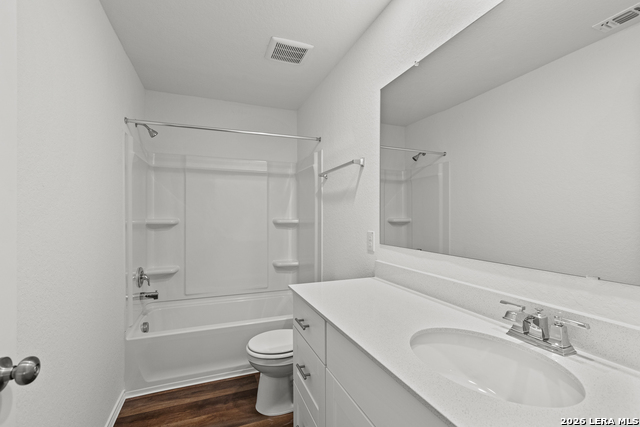 971 Bluegrass Pt Property Photo 10
