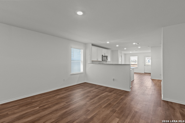971 Bluegrass Pt Property Photo 13