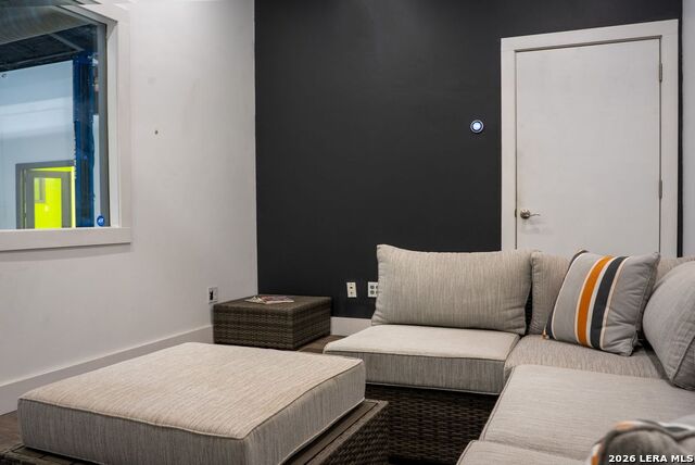 110 Eds Way Property Photo 1