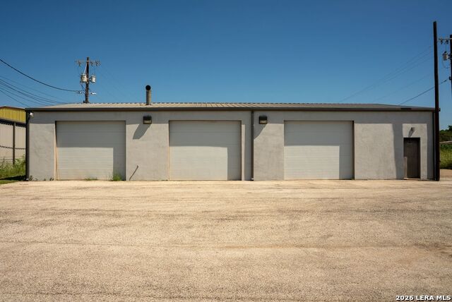 110 Eds Way Property Photo 12
