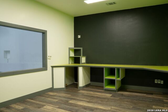 110 Eds Way Property Photo 19