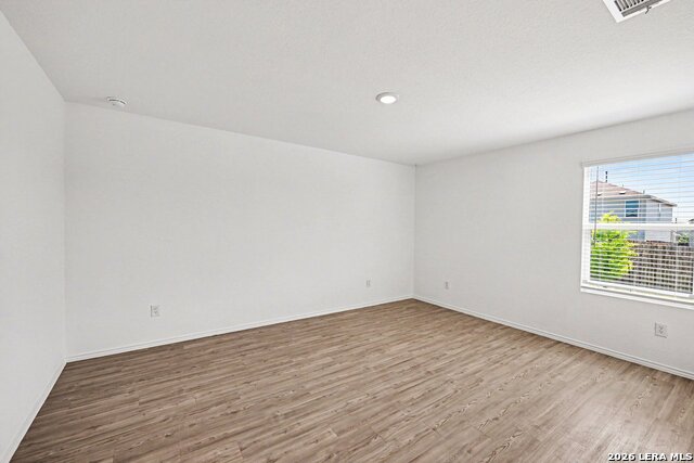 5450 Daphne Path Property Photo 11