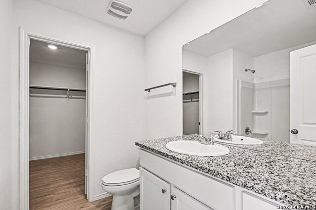 5450 Daphne Path Property Photo 13