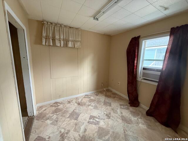 122 Tipton Property Photo 5