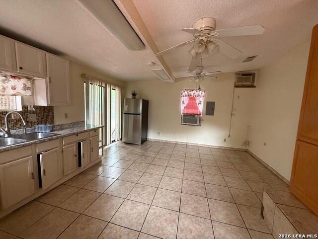 122 Tipton Property Photo 7