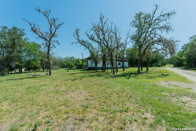 143 Waterman Ln Property Photo 2