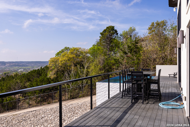 2100 Bluff Ridge Dr Property Photo 18