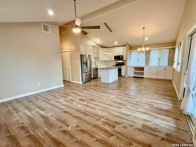 2200 Glenn Property Photo 15