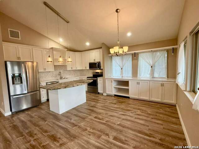2200 Glenn Property Photo 20