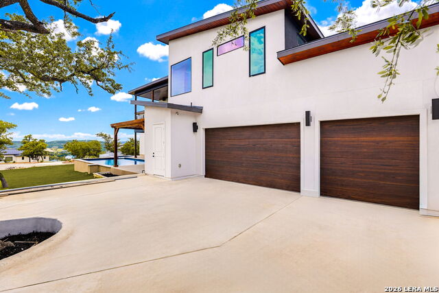 10009 Basilone Rdg Property Photo 4
