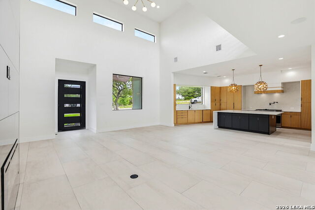 10009 Basilone Rdg Property Photo 6