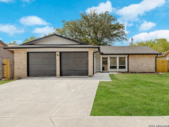 10223 Flatland Trl Property Photo 2