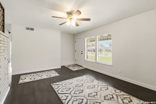 1503 Parnell Ave Property Photo 7