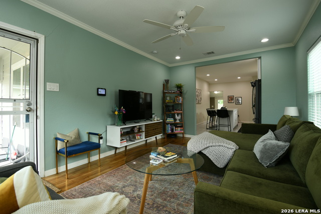 302 Pruitt Ave Property Photo 6