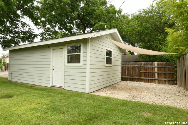 302 Pruitt Ave Property Photo 22