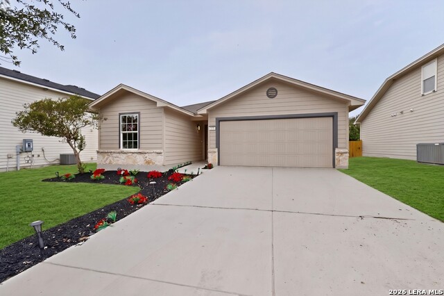 819 Six Iron Property Photo 1