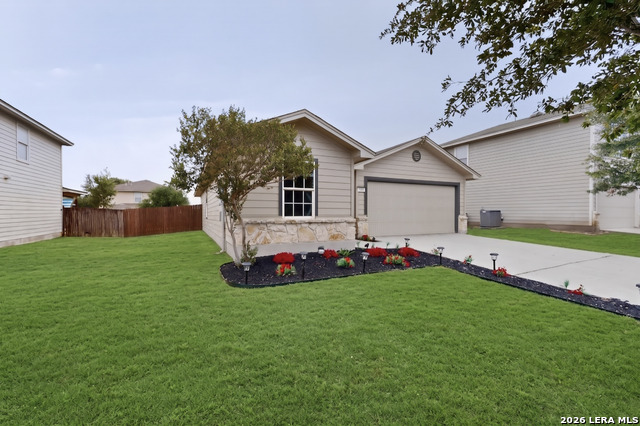 819 Six Iron Property Photo 3