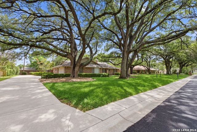 105 Cobblestone Property Photo 5