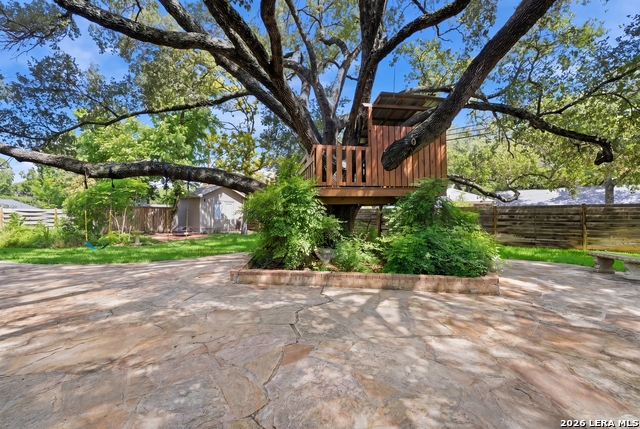 105 Cobblestone Property Photo 7