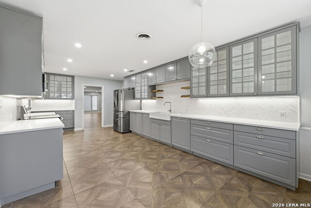 105 Cobblestone Property Photo 13