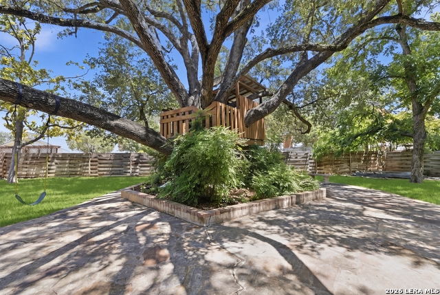 105 Cobblestone Property Photo 58