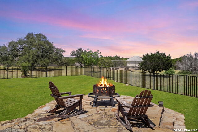 301 Mexican Hat Property Photo 4