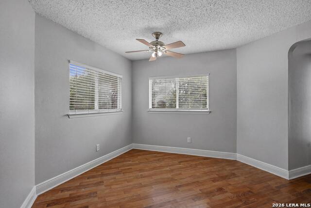 3904 Tattnall Property Photo 27