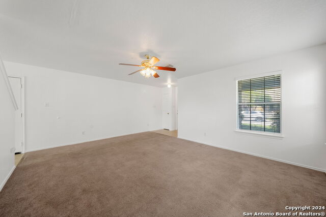 7 Kenrock Rdg Property Photo 4