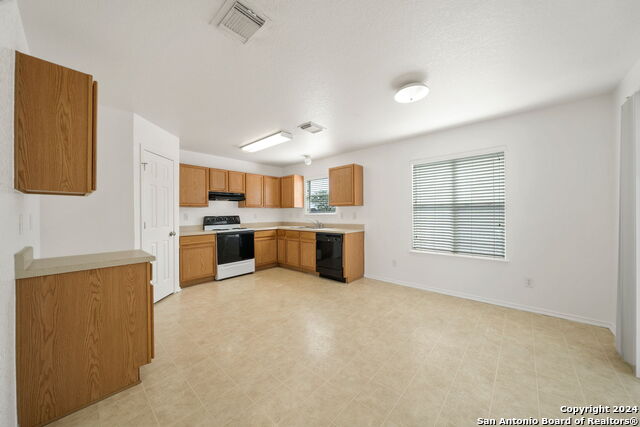7 Kenrock Rdg Property Photo 8