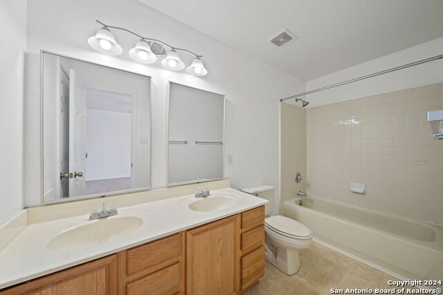 7 Kenrock Rdg Property Photo 12