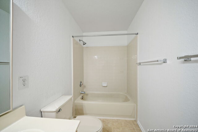 7 Kenrock Rdg Property Photo 16