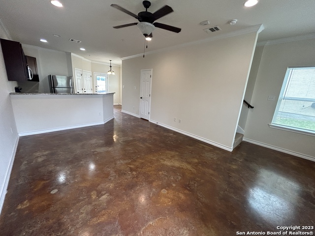 622 Meadow Arbor Ln Property Photo 4