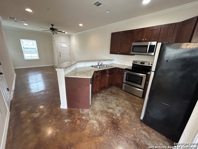 622 Meadow Arbor Ln Property Photo 6