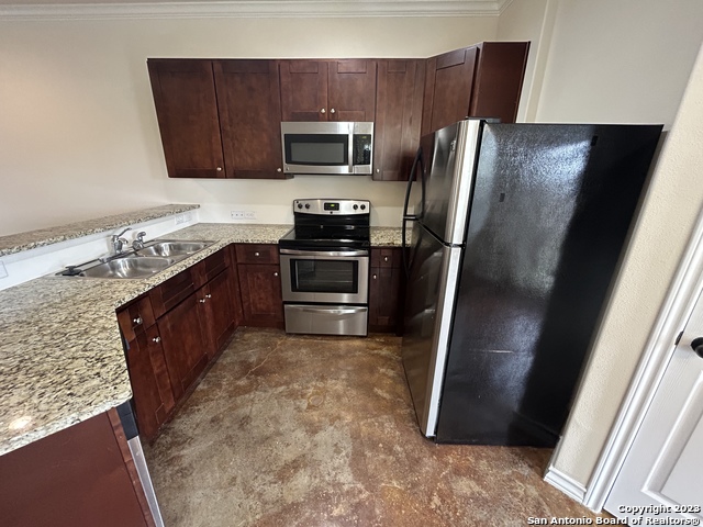 622 Meadow Arbor Ln Property Photo 7