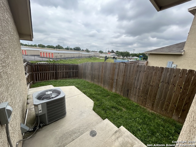 622 Meadow Arbor Ln Property Photo 26