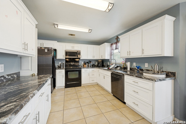 4111 Dunn Oak Property Photo 11