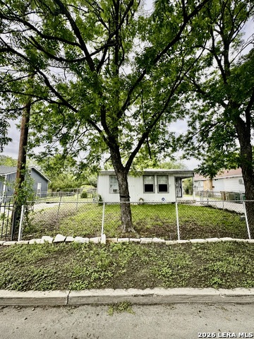 1315 Brighton Property Photo 4