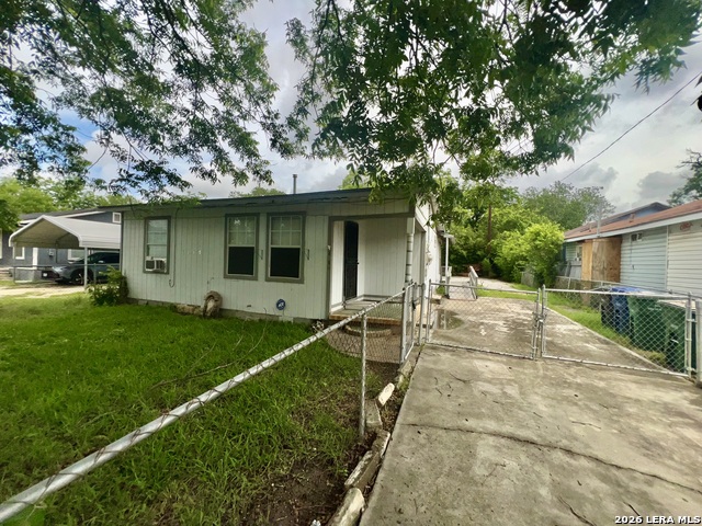 1315 Brighton Property Photo 5