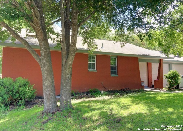 8818 Slumber Ln Property Photo 3