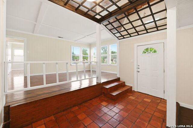 303 Aero Ave Property Photo 7